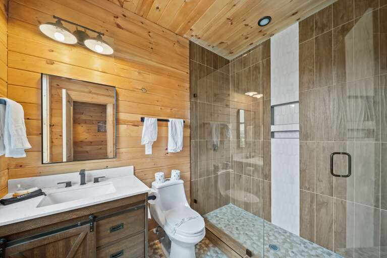 Ensuite Bathroom in the Queen Bedroom