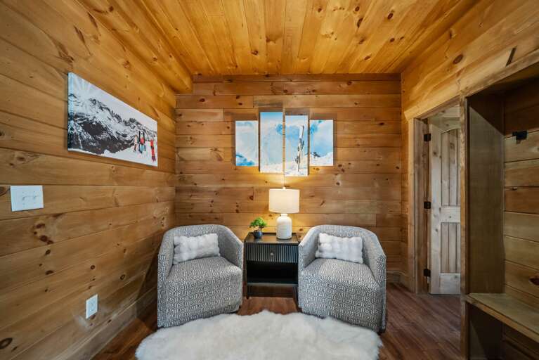 Private Sitting Area Between the Queen Bedrooms