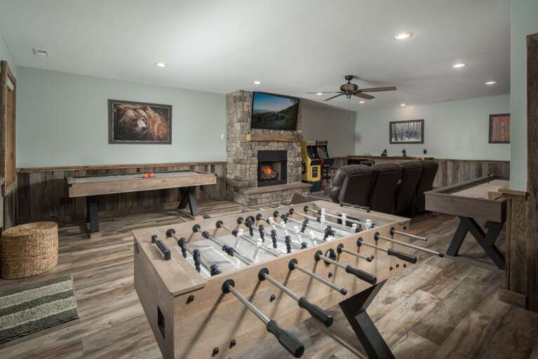Family Room with Game Tables, Arcade Games and Theater Chairs with Big Screen TV Family Room with Game Tables, Arcade Games and Theater Chairs with Big Screen TV