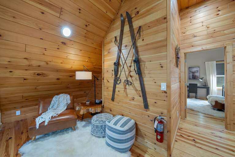 Upper Level Loft Landing Outside of the Master Bedroom Upper Level Loft Landing Outside of the Master Bedroom