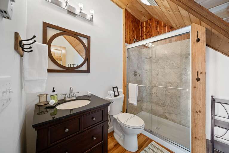 Shared Upper Level Bathroom