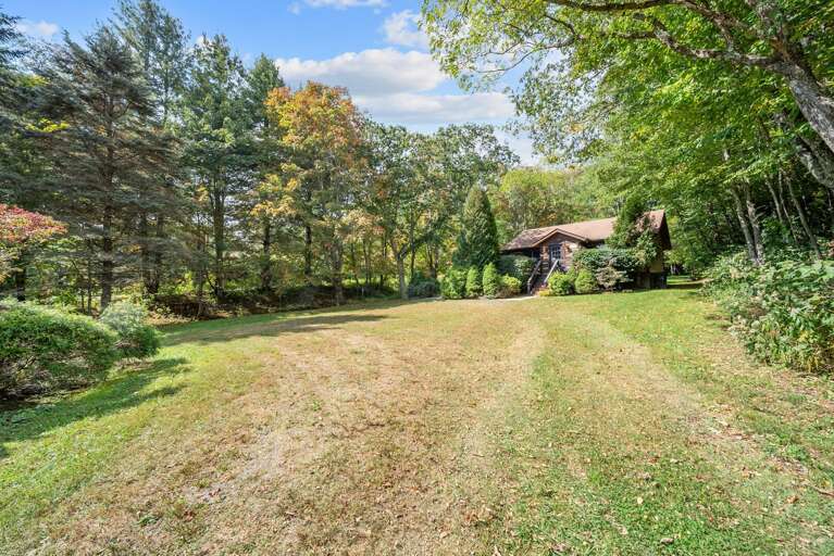 Parking Area at Lazy River Cabin