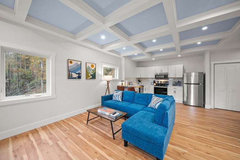 Lower Level Studio with Full Kitchen