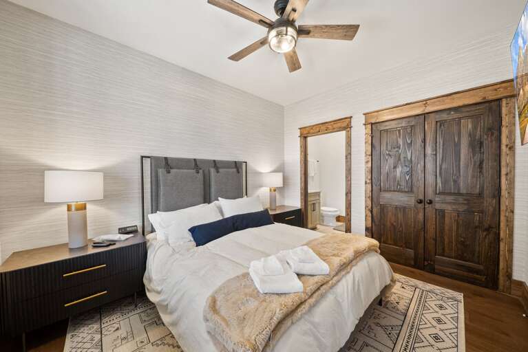 Lower Level Queen Bedroom with Ensuite Bathroom