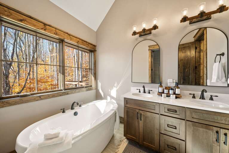 Soaking Tub in the Master Ensuite