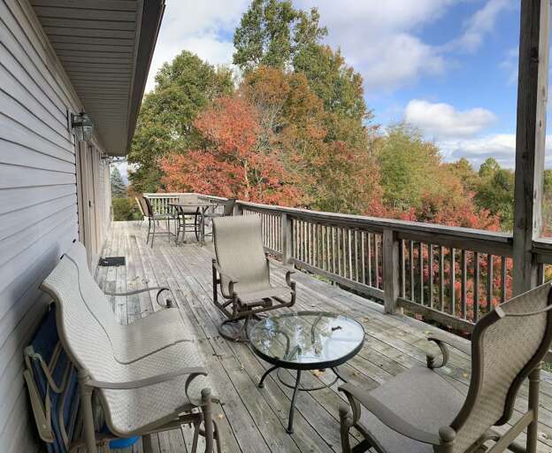 Main Level Back Deck