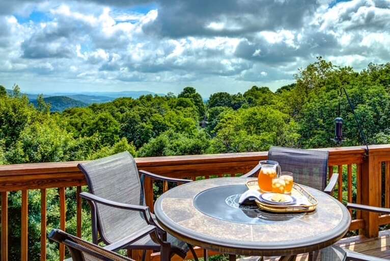 Main Level Deck Offers Mountain Views Main Level Deck Offers Mountain Views