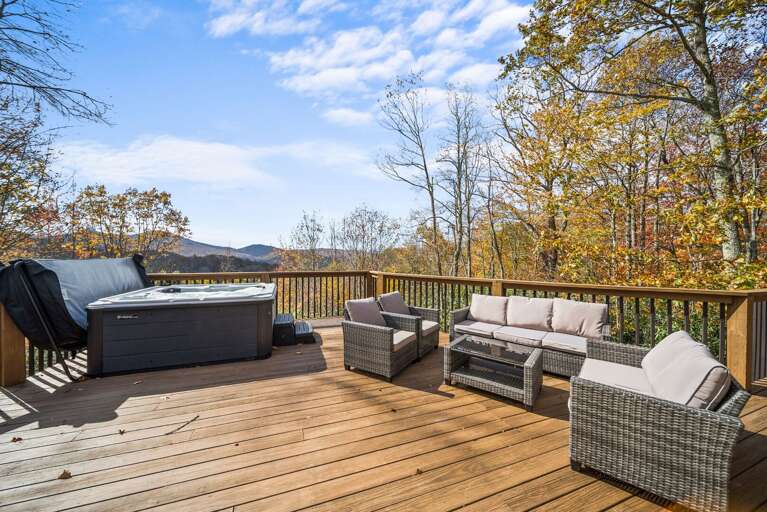 Enjoy the Bright Open Mountain View from the Deck
