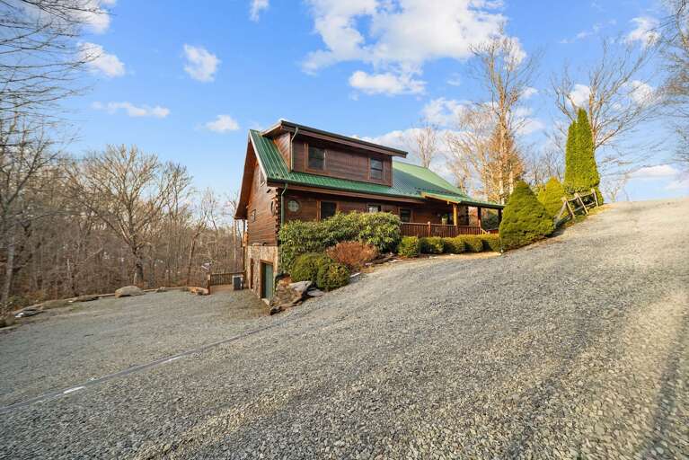 Sugars Cozy Cabin on Sugar Mountain