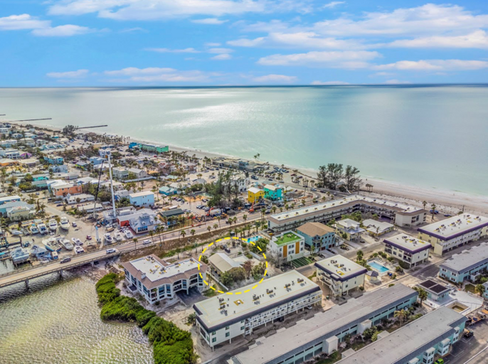 Bradenton Beach Condo Rental
