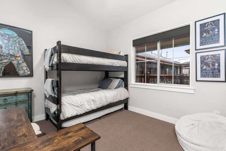 Bear Hollow Lodges 3401: Twin-over-Twin Bunk + Twin