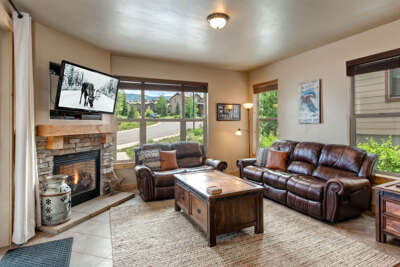 Bear Hollow Village 5557