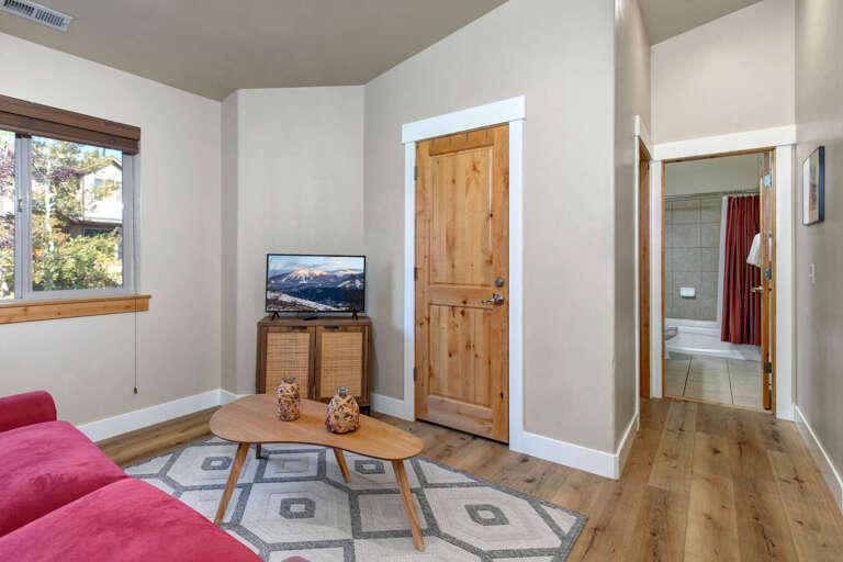5610 Oslo Lane_008_