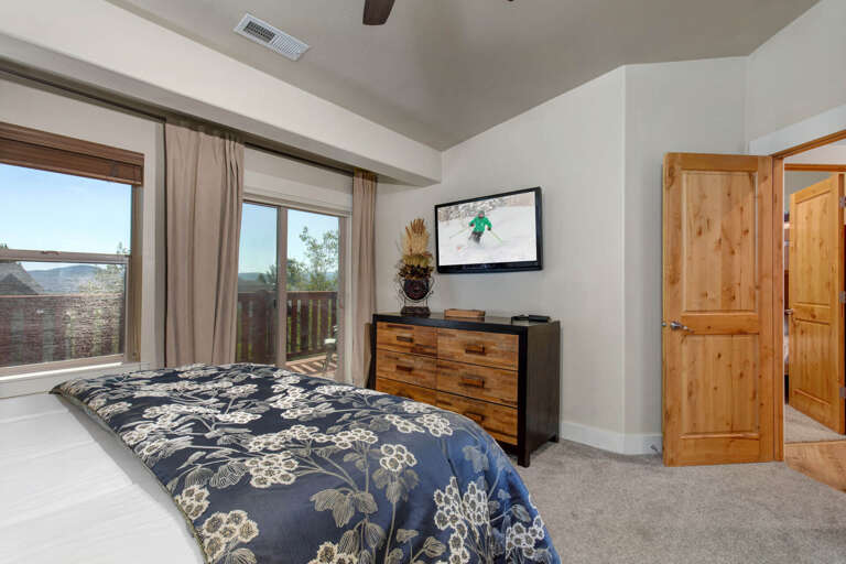 Bear Hollow Village 5610 Bear Hollow Village 5610