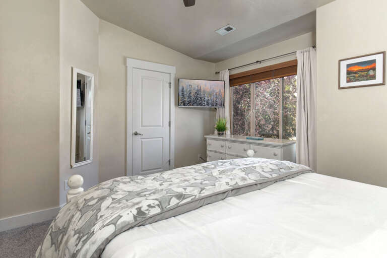 Bear Hollow Village 5610 Bear Hollow Village 5610