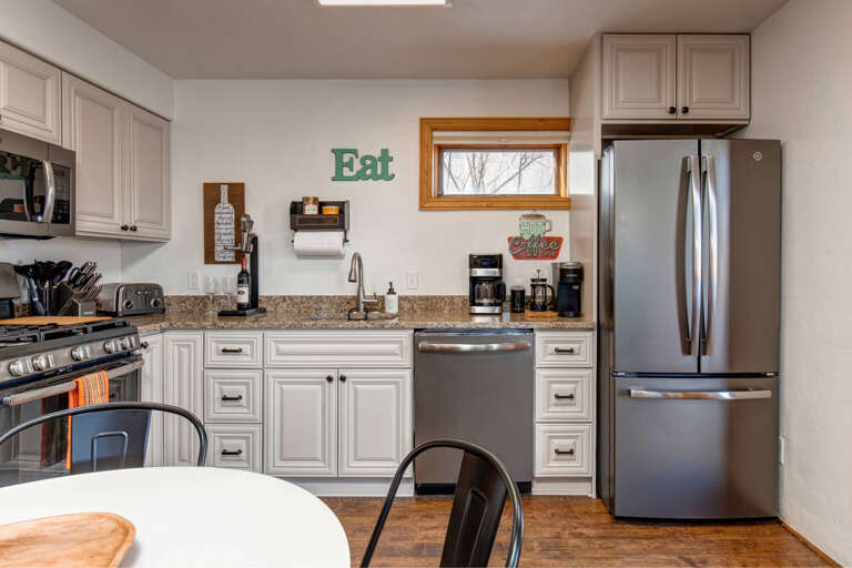 Bear Hollow 5534B by Moose Management Bear Hollow 5534B by Moose Management