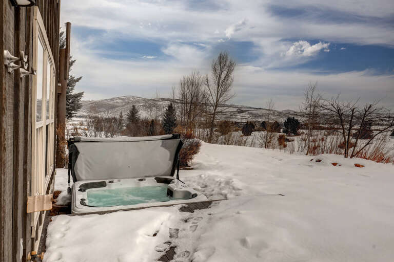 Vacation Rentals in Park City at Bear Hollow Village 5500: Private hot tub