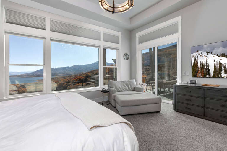 Deer Springs 12797: Master bedroom with a king bed and luxurious ensuite bathroom awaits you.