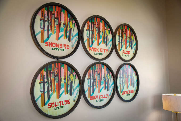 Mayflower Lakeside 1121-304: