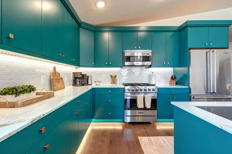 Mayflower Lakeside 1121-304: