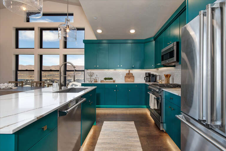 Mayflower Lakeside 1121-304: