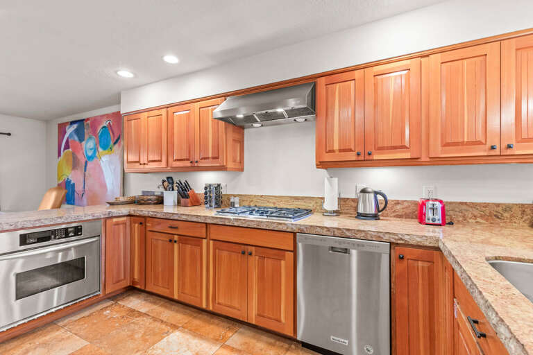 Park West Village 3953: Main level kitchen Park West Village 3953: Main level kitchen