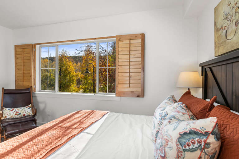 Bear Hollow Lodges 1304: Primary King bedroom Bear Hollow Lodges 1304: Primary King bedroom