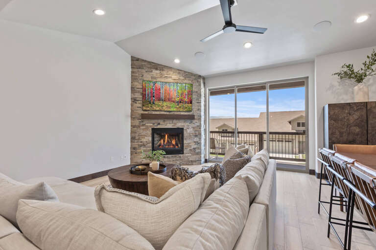 Black Rock Ridge 14488: Living Room: "Cozy space with a sofa set, fireplace, and stunning views."