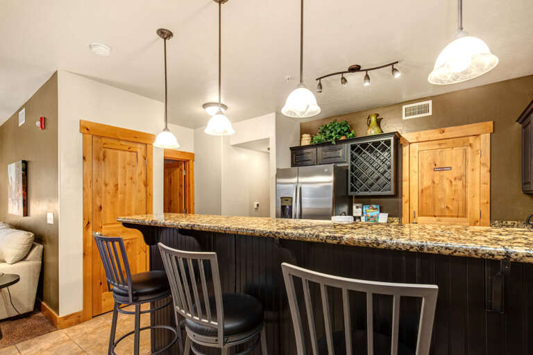 Bear Hollow Lodges 4201: