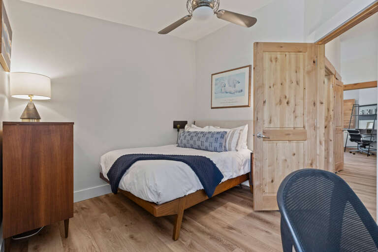 Bear Hollow Village 5595 Bear Hollow Village 5595