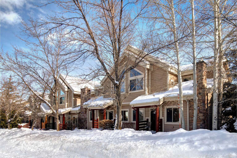 Vacation Rentals in Park City at Bear Hollow Village 5482 A: Winter comes to Bear hollow