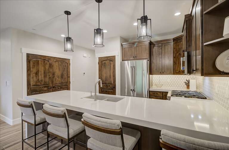 Black Rock Ridge 14202: Cozy bar stools by the kitchen bar table, perfect for breakfast. Black Rock Ridge 14202: Cozy bar stools by the kitchen bar table, perfect for breakfast.