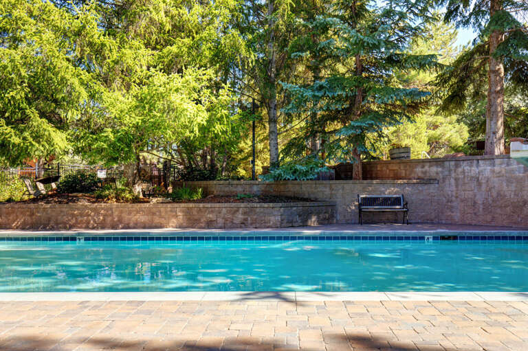 Red Pine Condos Red Pine Condos