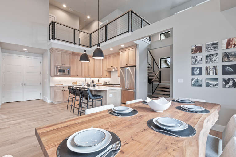 Mayflower Lakeside 1032 by Moose Management Mayflower Lakeside 1032 by Moose Management