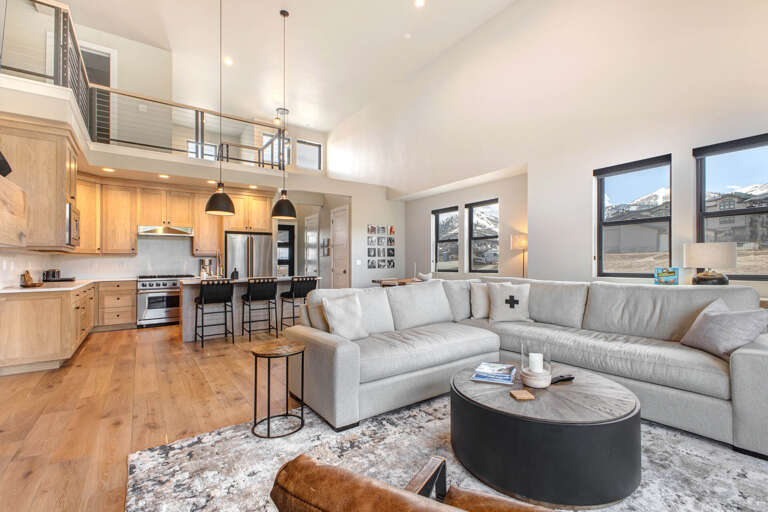 Mayflower Lakeside 1032 by Moose Management Mayflower Lakeside 1032 by Moose Management