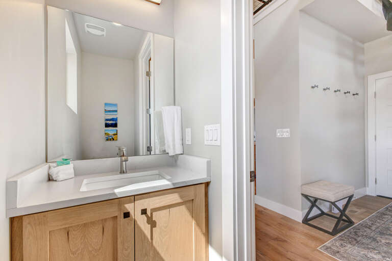 Mayflower Lakeside 1032 by Moose Management Mayflower Lakeside 1032 by Moose Management