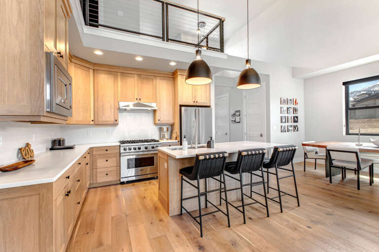 Mayflower Lakeside 1032 by Moose Management Mayflower Lakeside 1032 by Moose Management