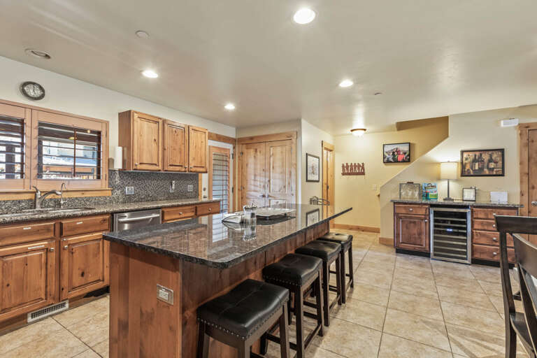 Bear Hollow Village 5477-L by Moose Management