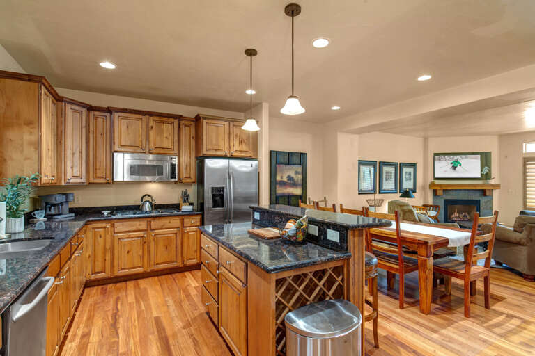 Bear Hollow Village 5531 by Moose Management