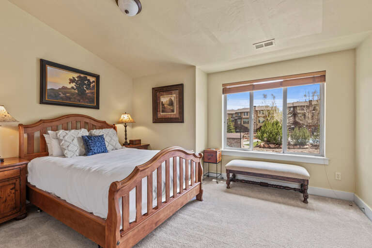 Bear Hollow Village 5531 by Moose Management