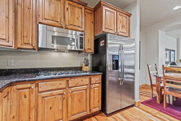 Bear Hollow Village 5531 by Moose Management