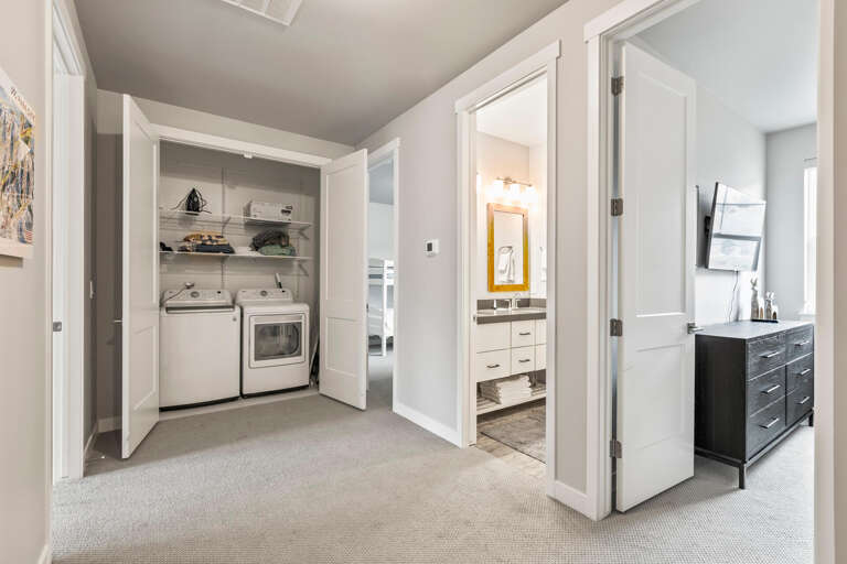 Deer Springs 12754 Deer Springs 12754