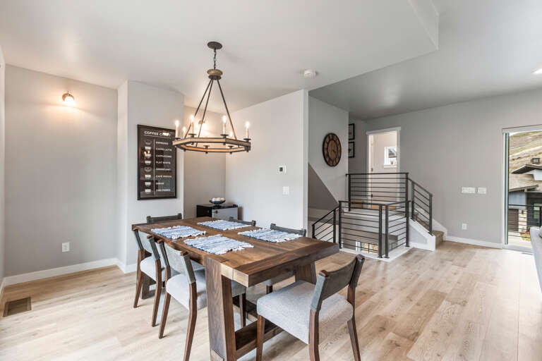 Deer Springs 12754 Deer Springs 12754