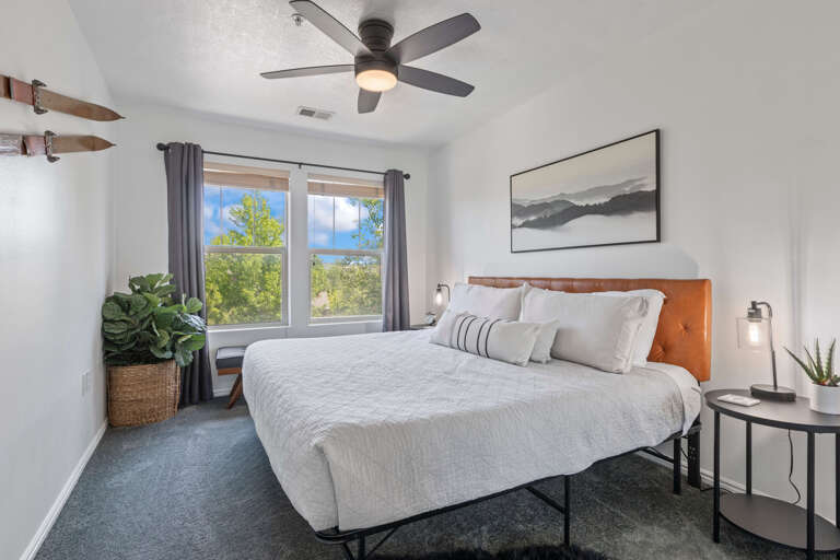 Spacious King bed with large window view Spacious King bed with large window view