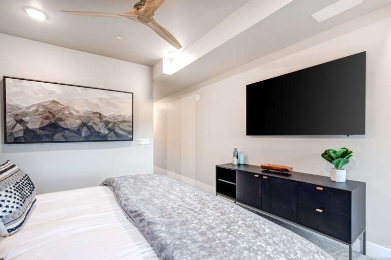 Mayflower Lakeside 103-21 by Moose Management