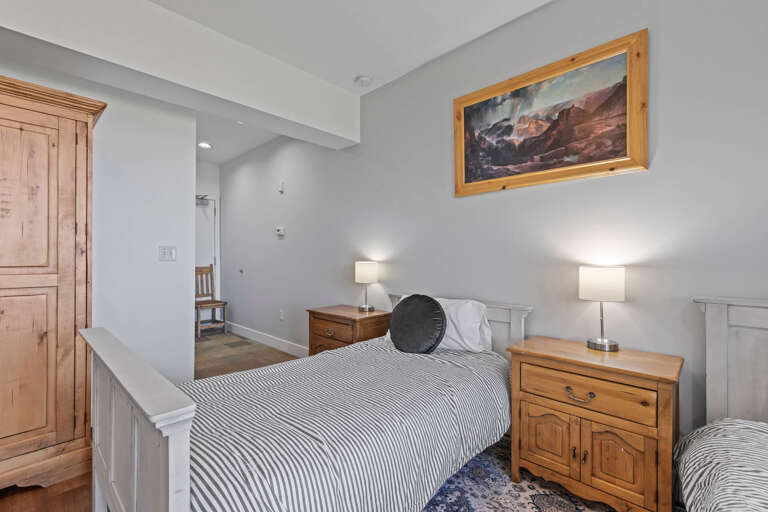 The Mason at Stillwater Lodge 3062 by Moose Management The Mason at Stillwater Lodge 3062 by Moose Management