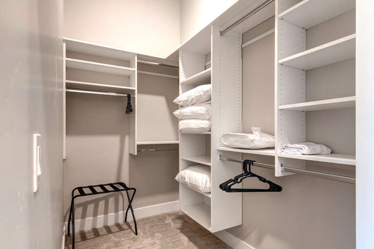 Mayflower Lakeside 1156-303