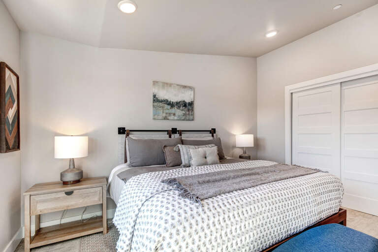 Mayflower Lakeside 1156-303