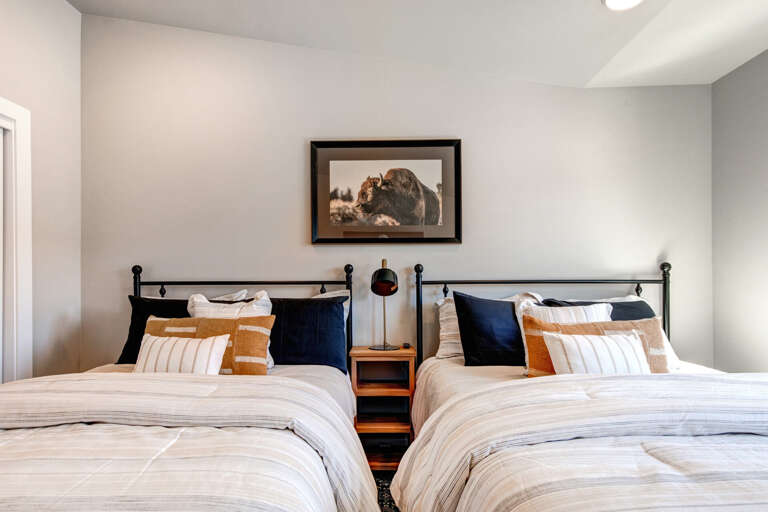 Mayflower Lakeside 1156-303