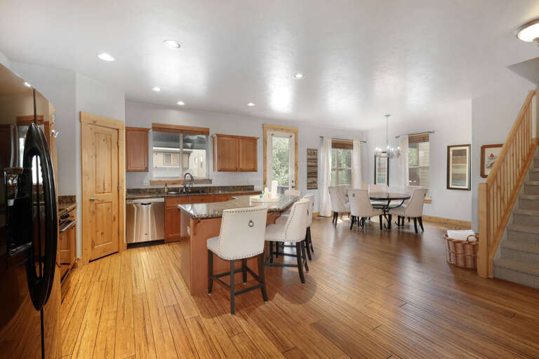 Bear Hollow Village 5661 by Moose Management